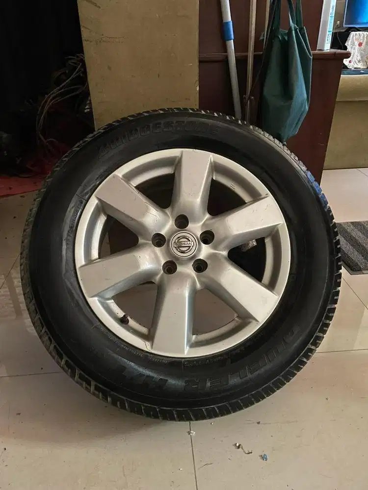 velg nissan mobil xtrail t31 original murah