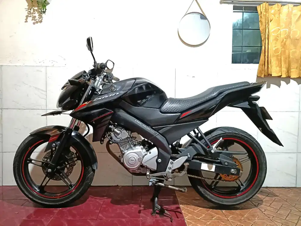Vixion tahun 2014 full original/tt boleh gan cash lebih bagus