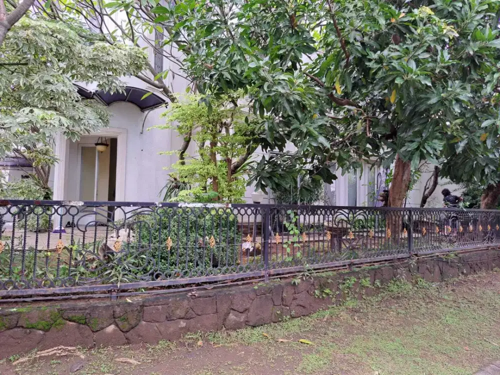 Rumah classic Dijual cepat berlokasi di Wisata Bukit Mas 1 (BB)