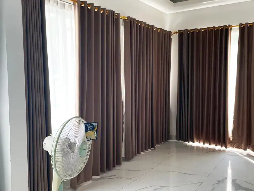 Rumah dijual di jakarta barat di cas jardin cluster