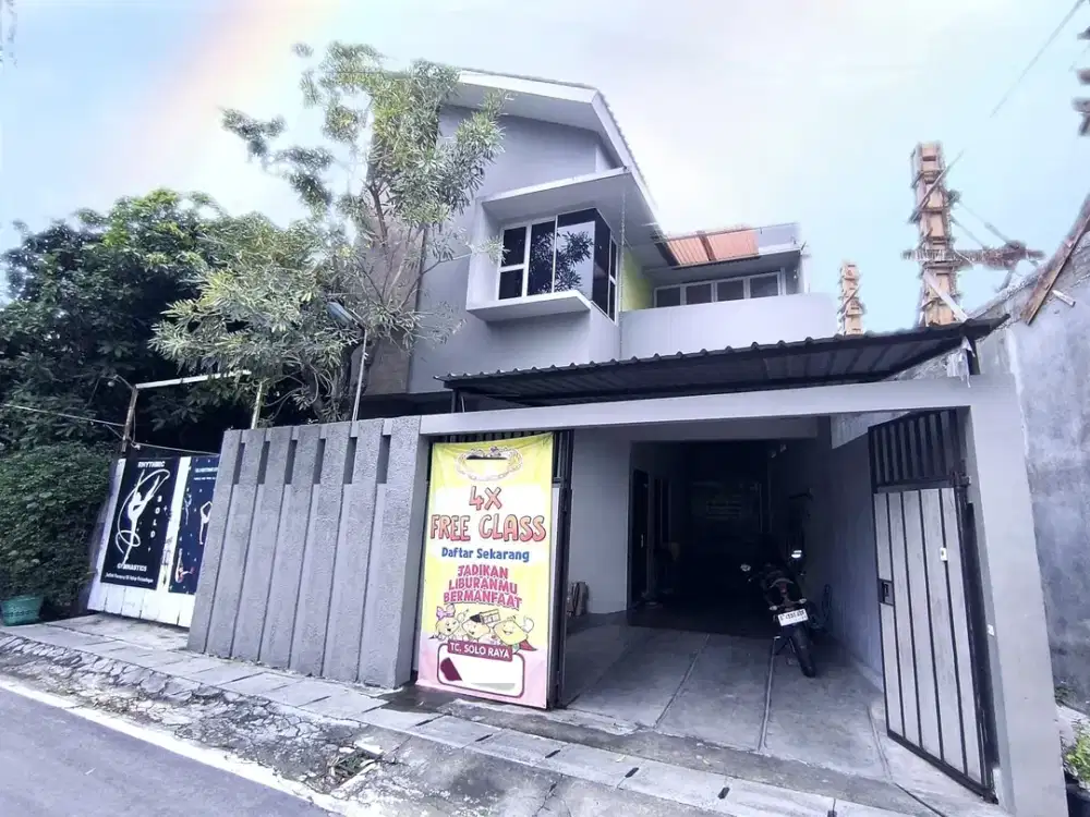 Rumah Bagus 2 lt di Manahan SHM Siap Huni
