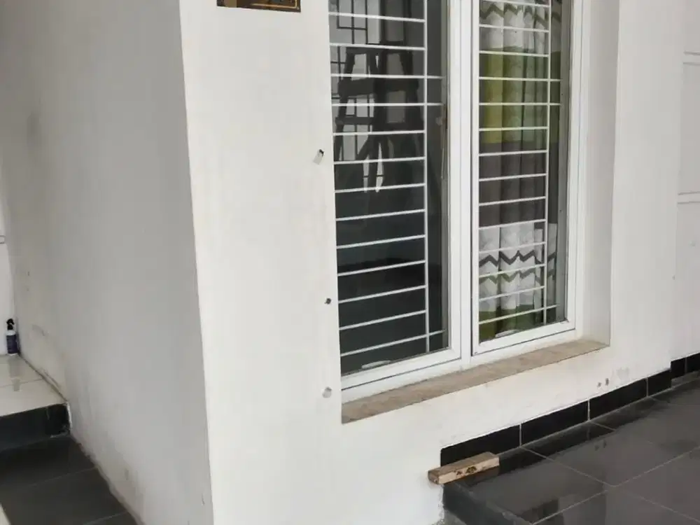 Dijual Rumah Lokasi Strategis di Graha Timur Purwokerto