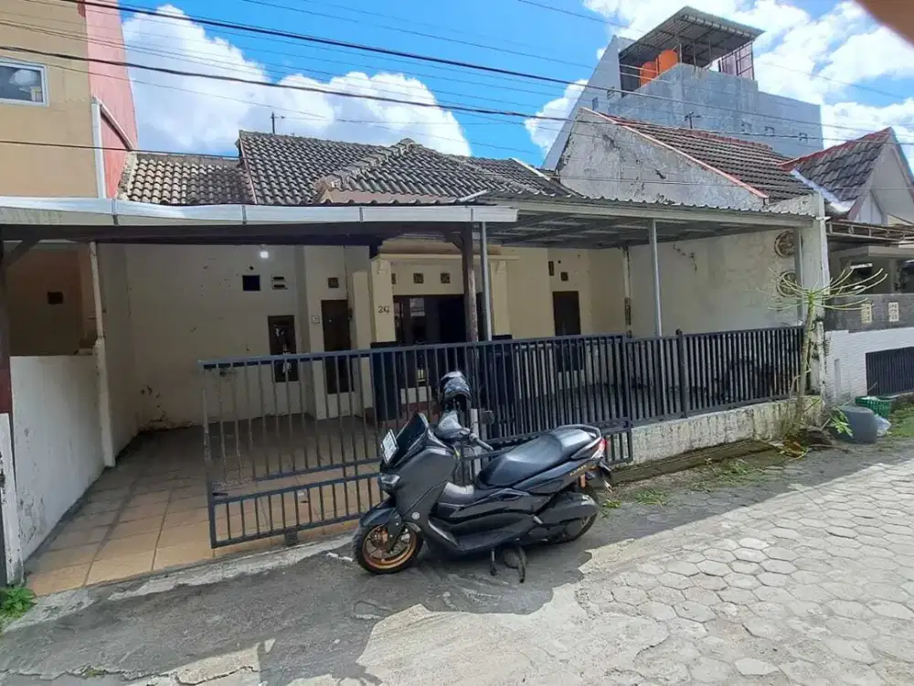 Rumah 3 Kamar Di Perumahan Daerah Seturan Dekat Kampus Atmajaya, UPN,