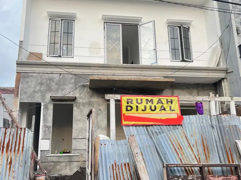 BARU GRESS Rumah 2 Lantai Babatan Pantai Mulyorejo Surabaya Timur