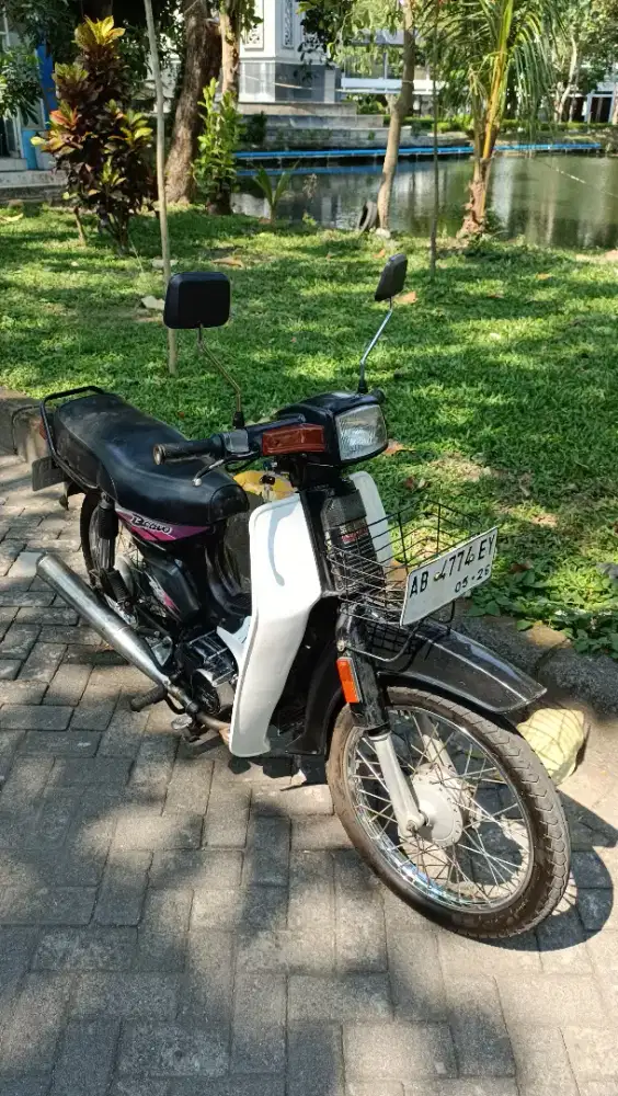 Suzuki RC 100 Bravo 1996