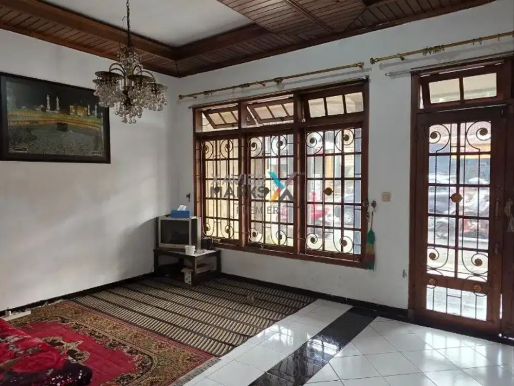Rumah kos dekat kampus di poros jalan tlogomas Lowokwaru Malang