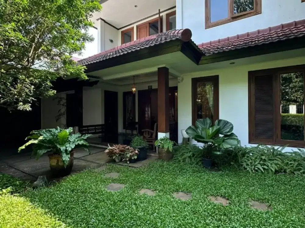 Kebayoran Baru Rumah Terawat Siap Huni Premium Location