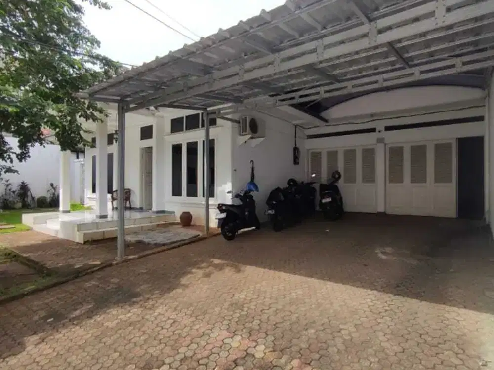Disewakan Rumah bisa utk Sekolah Area Kemang Selatan