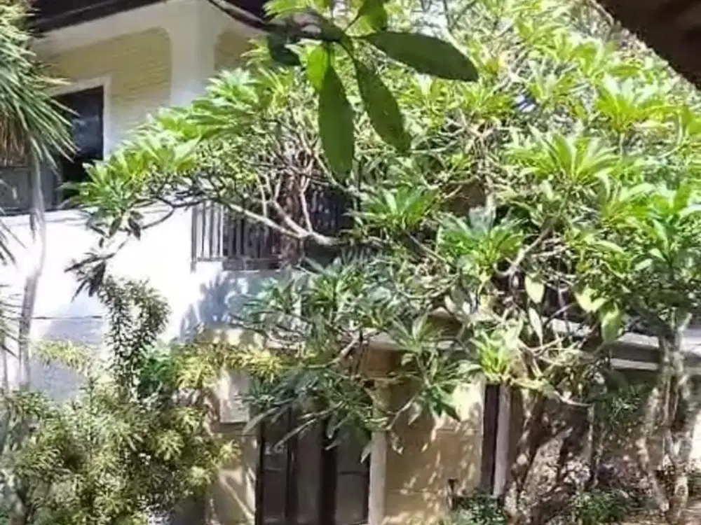 Di jual lahan isi bangunan ex hotel  utara Tanjung benoa