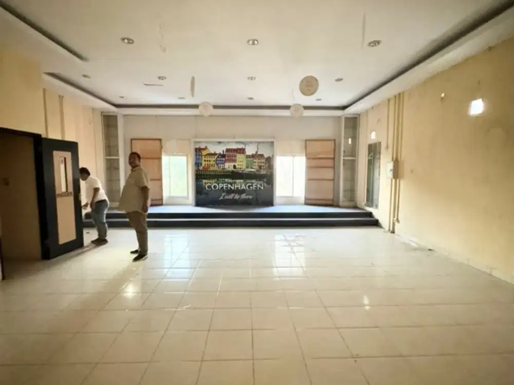 Dijual Ruko 3 Lt di Kecamatan Ps. Kliwon - Solo