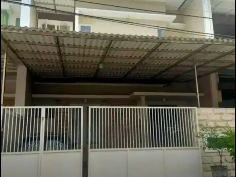 2 Lantai Manyar Tirtoasri