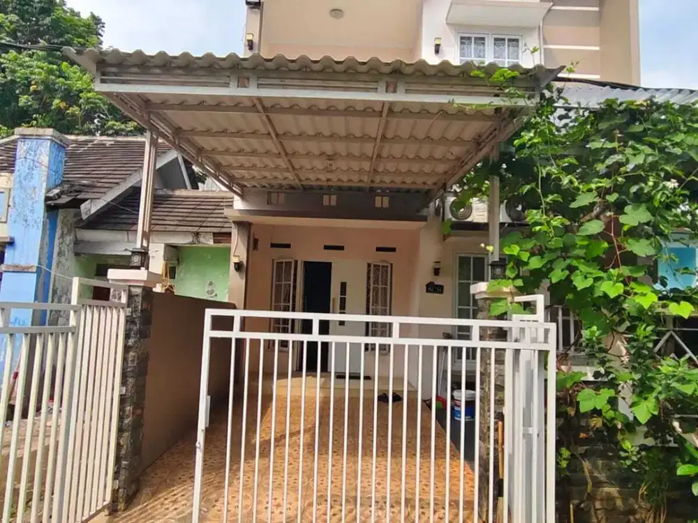 Rumah 2 lt type town house parung bogor raya dkt pasar parung