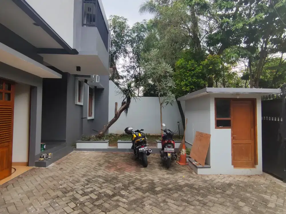 Disewakan Mini Building Area Menteng