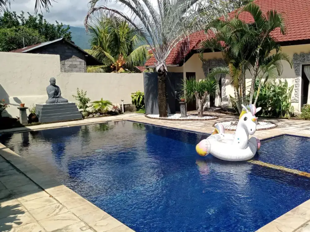 For sale: Hillside Villa Location: on main road in Desa Panji