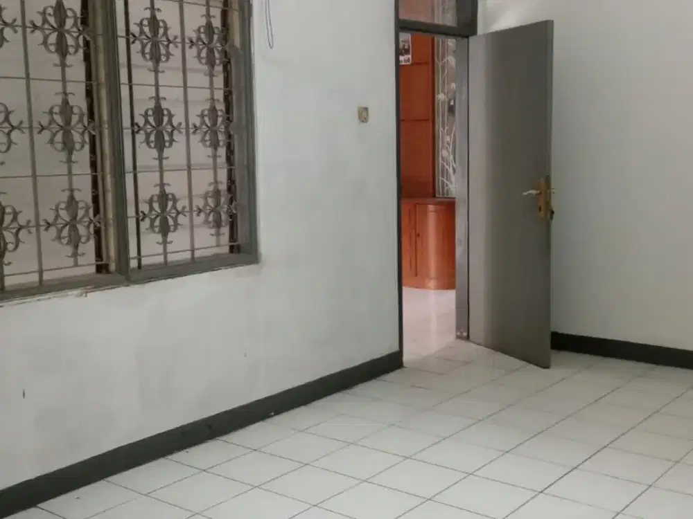 DIJUAL RUMAH SIAP HUNI DI TAMAN KOPO INDAH 1 BANDUNG