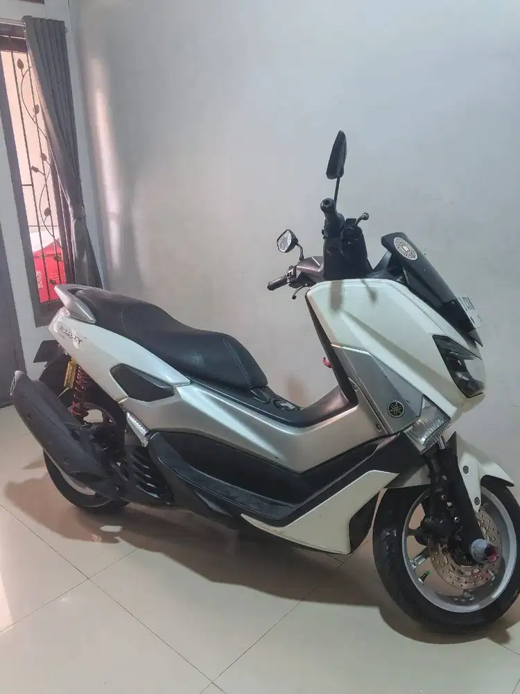 Motor bekas NMAX 150cc warna putih