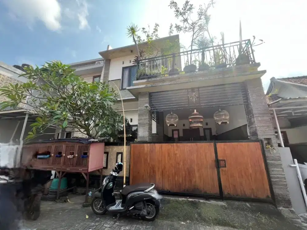 Rumah 2 Lantai Nyaman di Kerobokan One Gate Sistem