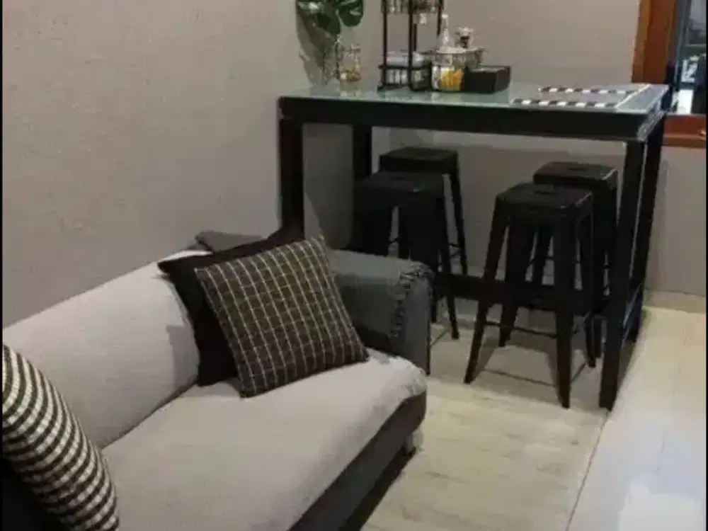 Rumah Cantik Siap Huni Dalam Cluster Terbaik di Antapani Bandung