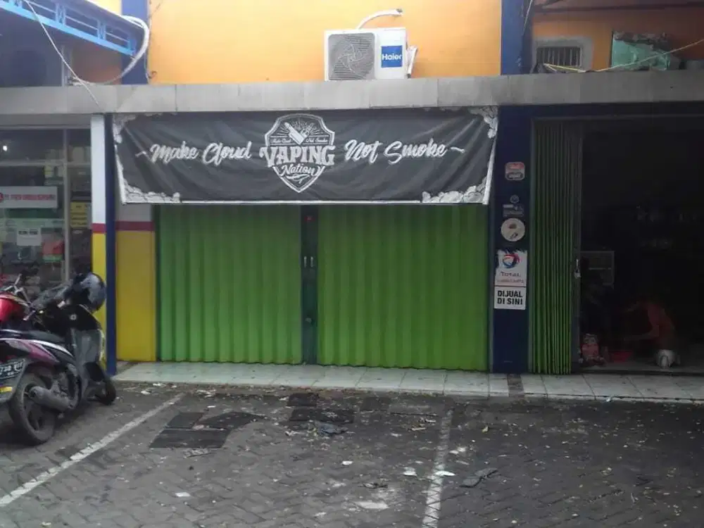 Ruko strategis Jl.raya Raden Saleh-Karang Tengah, ramai,padat penduduk