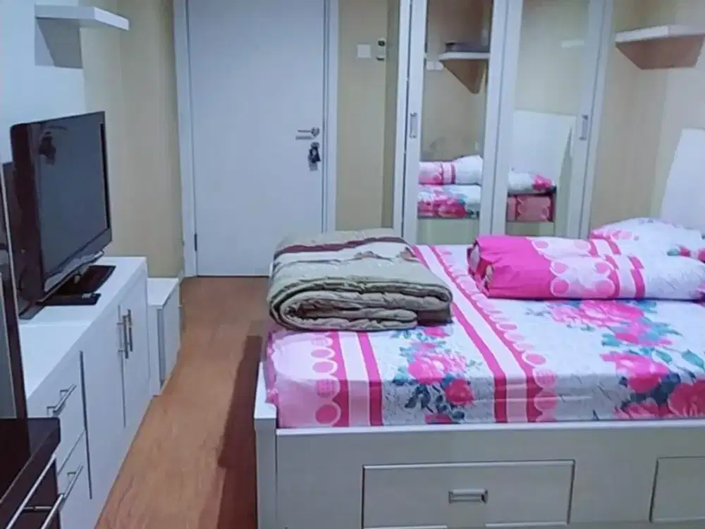 The green pramuka city studio furnish sewa bulanan