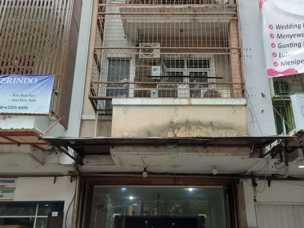 Disewakan Ruko Taman Palem Lestari 4 Lantai