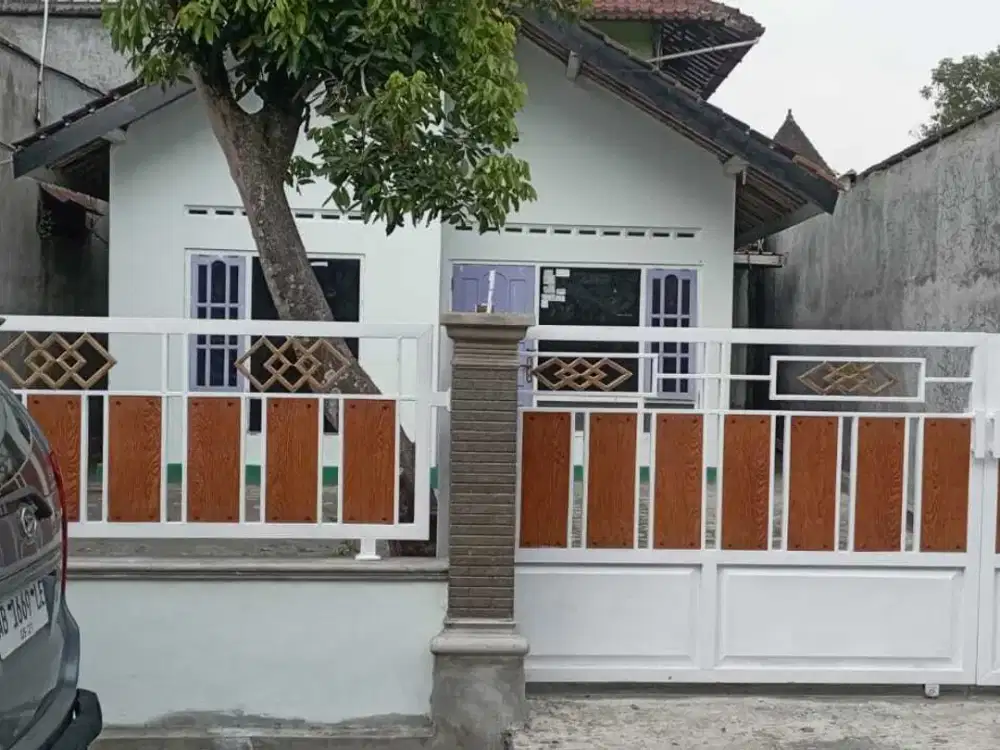 Rumah banyak kamar dekat UMY