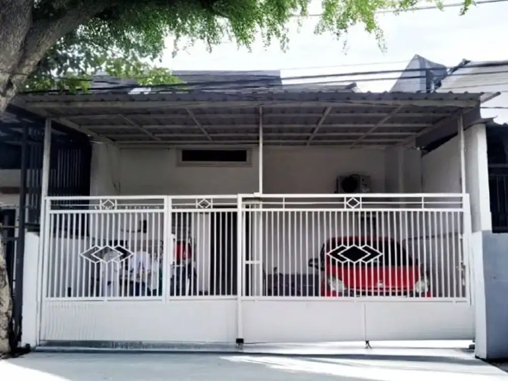 Rumah Gading Indah Utara Strategis • Siap Huni • Row 2 Mobil