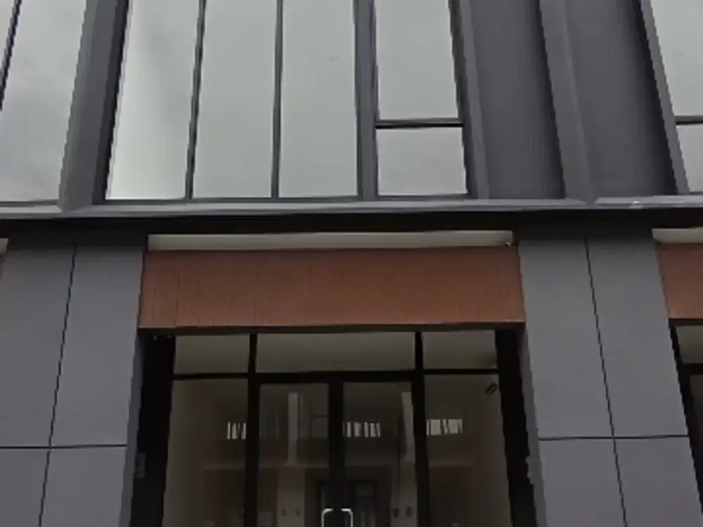 Ruko Hampton baru serah terima Disewakan Segera