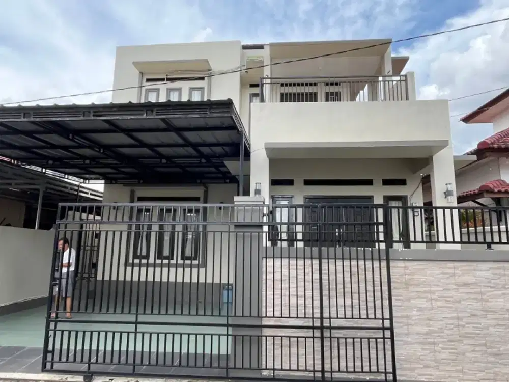 Disewakan Rumah Mewah Full Furnished lokasi Bank Raya Demang