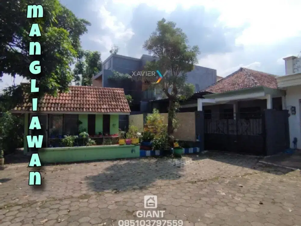 Rumah Luas Lokasi Strategis 2 Lt Harga Miring di Mangliawan Pakis