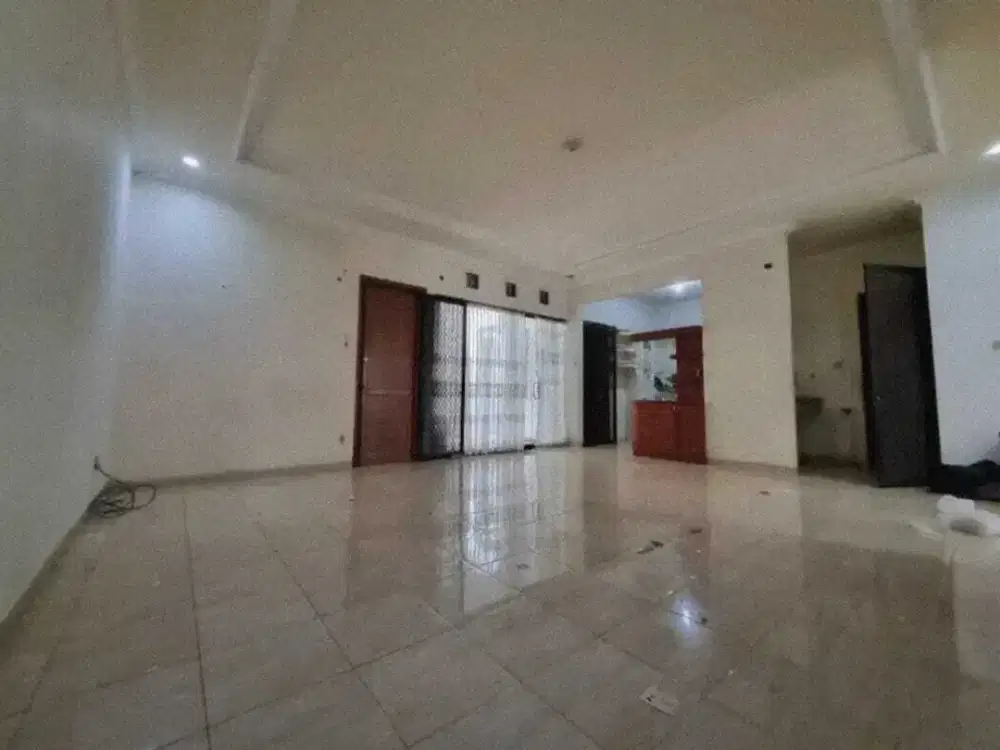 Manyar tompotika bagus row 3mobil murah