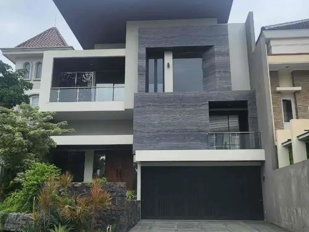 BIL DIJUAL RUMAH MEWAH DI CITRALAND CLUSTER TAMAN GOLF SURABAYA BARAT