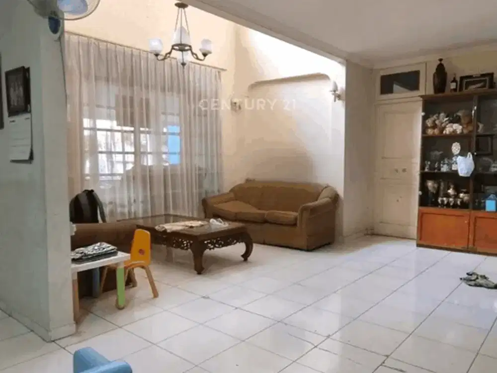 Rumah 2 Lantai Hook Dengan Taman Sektor 8 Bintaro Jaya 7074