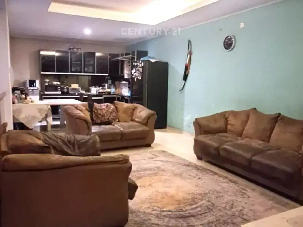 Rumah Rapih Siap Huni Di Kebayoran Bintaro  8876
