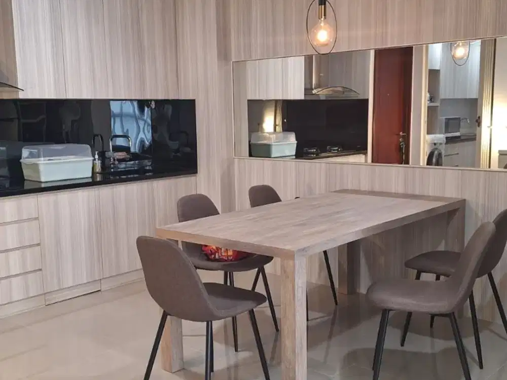 The Kencana Sommerset 2BR+1 Work Area New Full Furnished Private Lift