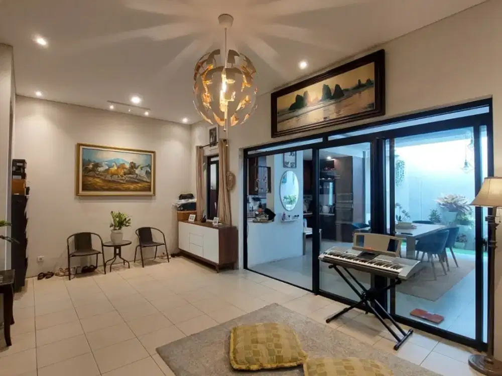 Termurah! Rumah lux kota baru parahyangan bandung