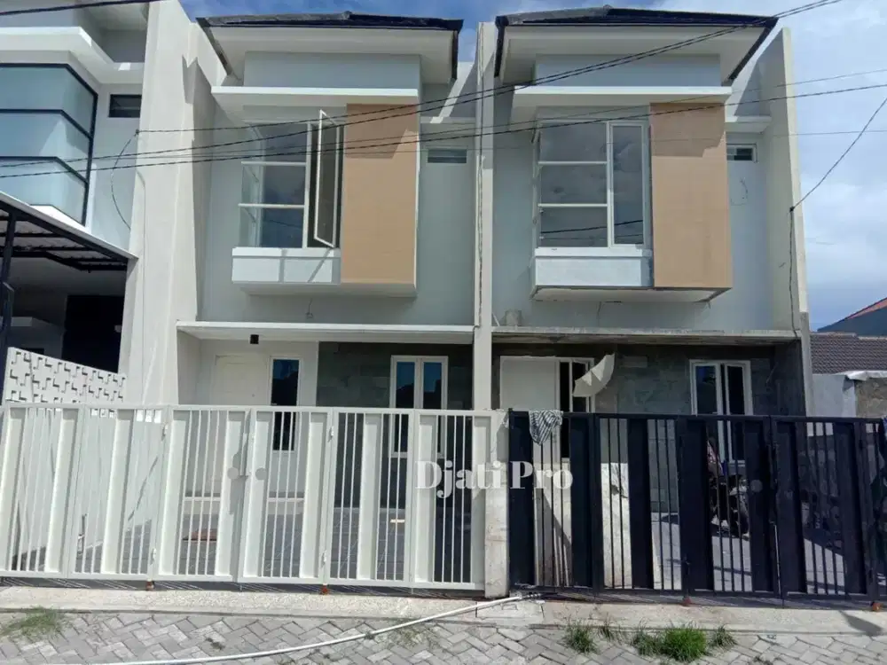 Dijual Rumah Syariah 2 Lantai Di Perum. Karah Tama, SBY Selatan