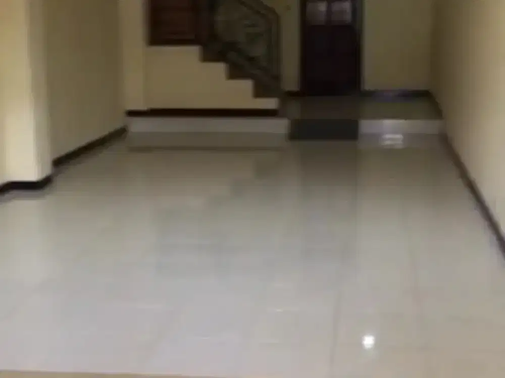 Sewa rumah siap huni lokasi strategis di waru dekat surabaya