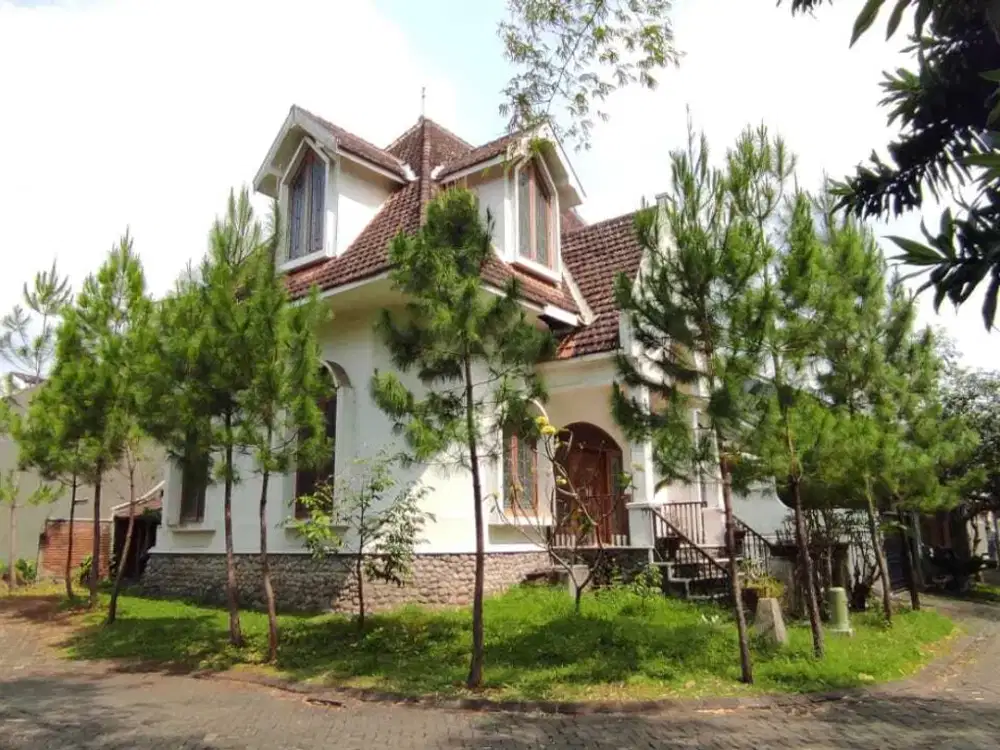 UPDATE HARGA Dijual Rumah full Jati di Green Wood Golf - Araya, Malang