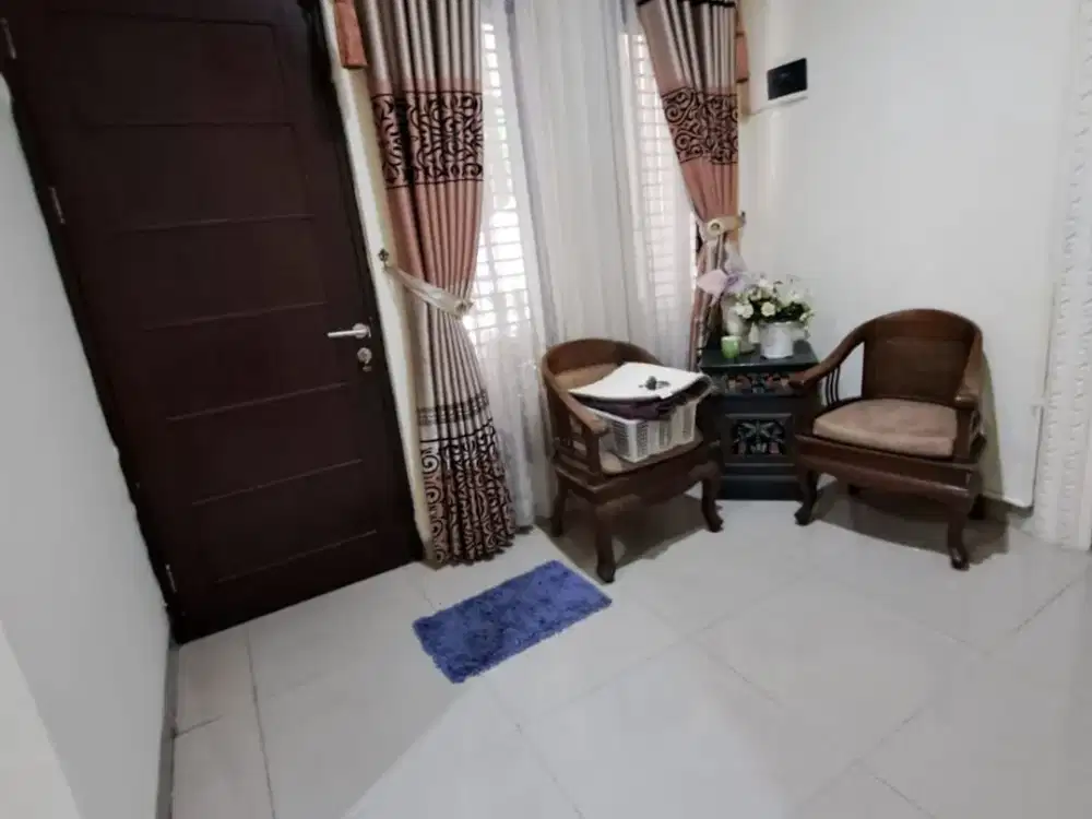 Dijual rumah bagus 3lantai minimalis di Bangun Cipta Sarana (BCS) Kelapa Gading