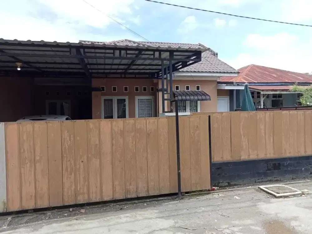 Rumah ready daerah strategis di pasar 1 tnj Sari Ringroad medan