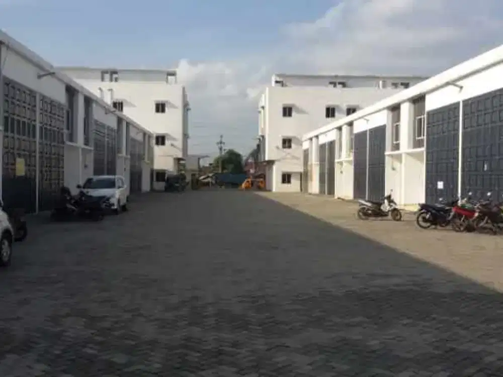 Gudang siaphuni Gatsu Bizplex 1, Jl.Medan Binjai KM 9,5, Deli Serdang