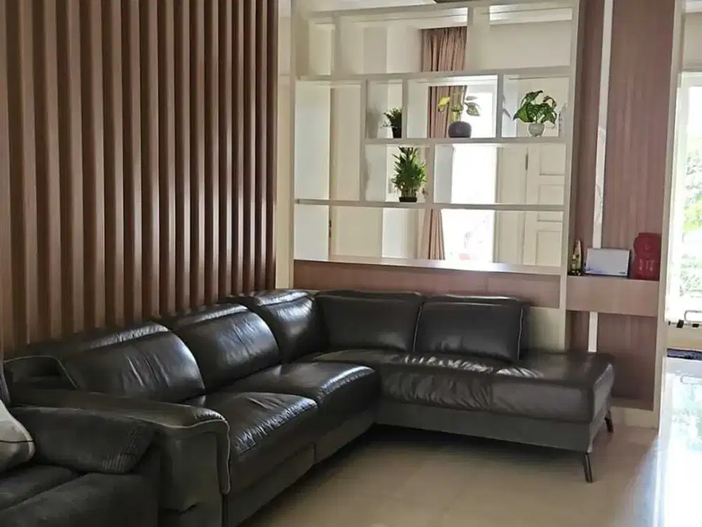 DIJUAL RUMAH 4 LANTAI CLUSTER EMERALD COVE GADING SERPONG