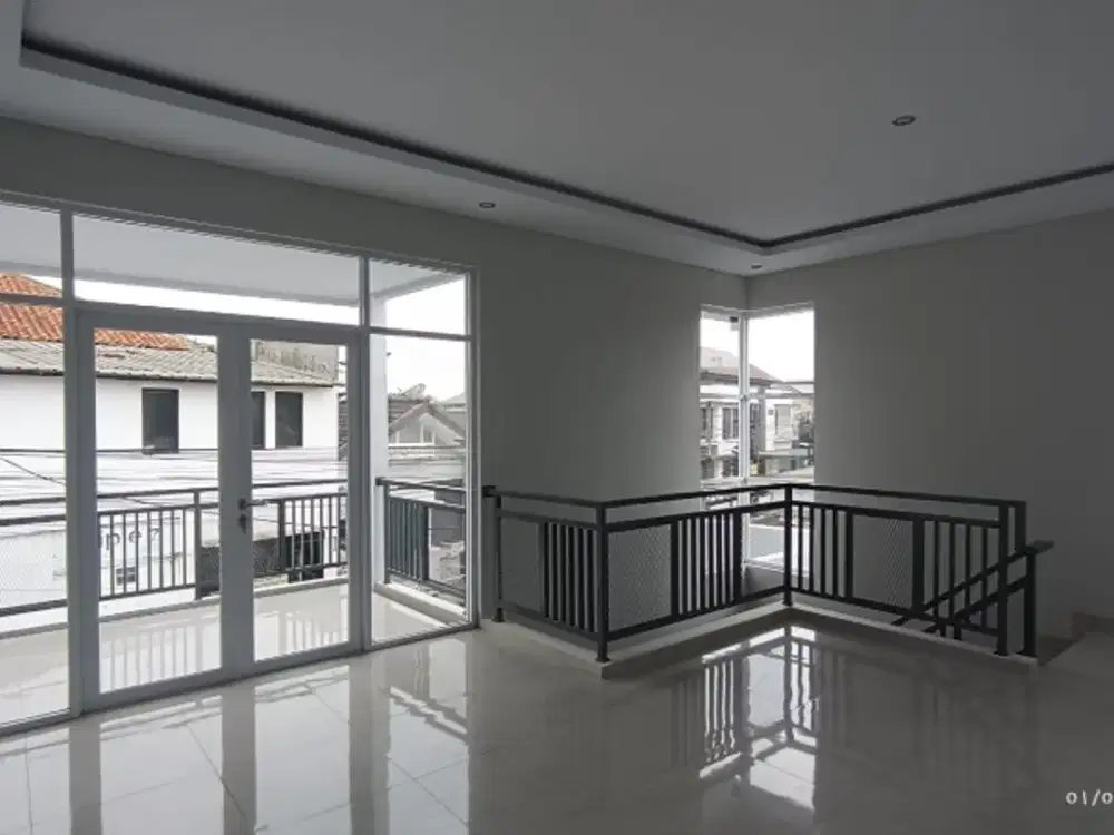 Jual rumah di mainroad leuwisari