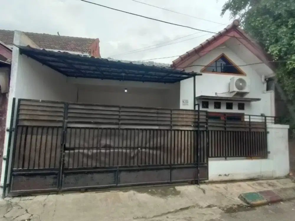 Di jual cepat rumah di Perumnas Klender, Duren sawit Jakarta timur