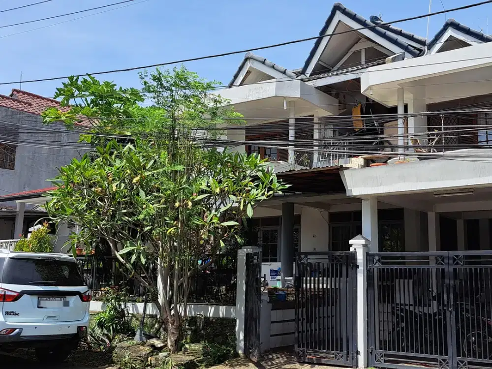 Jual Cepat Rumah Strategis Asri Nyaman Siap Huni - Baranangsiang Bogor