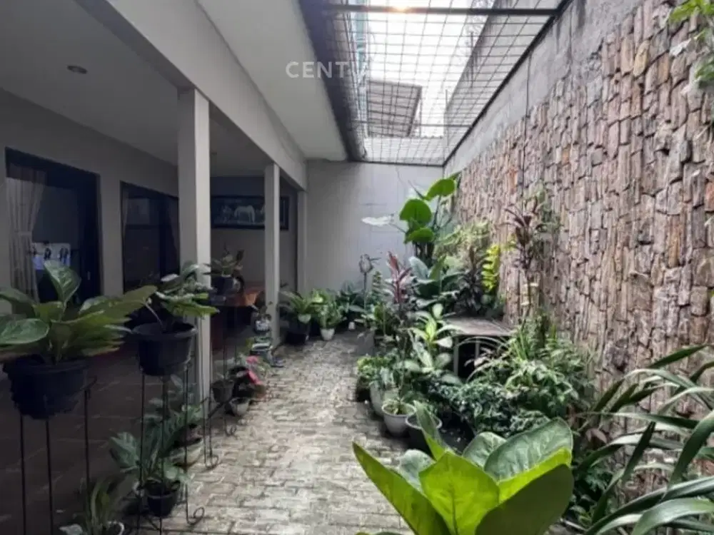 Rumah Dan Cafe Di Bintaro Jaksel Dekat Pondok Indah FR16411