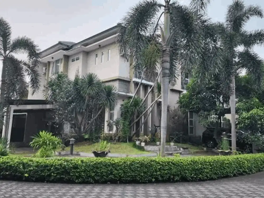 RUMAH HOOK 2 LANTAI DI CITRA GRAN CIBUBUR