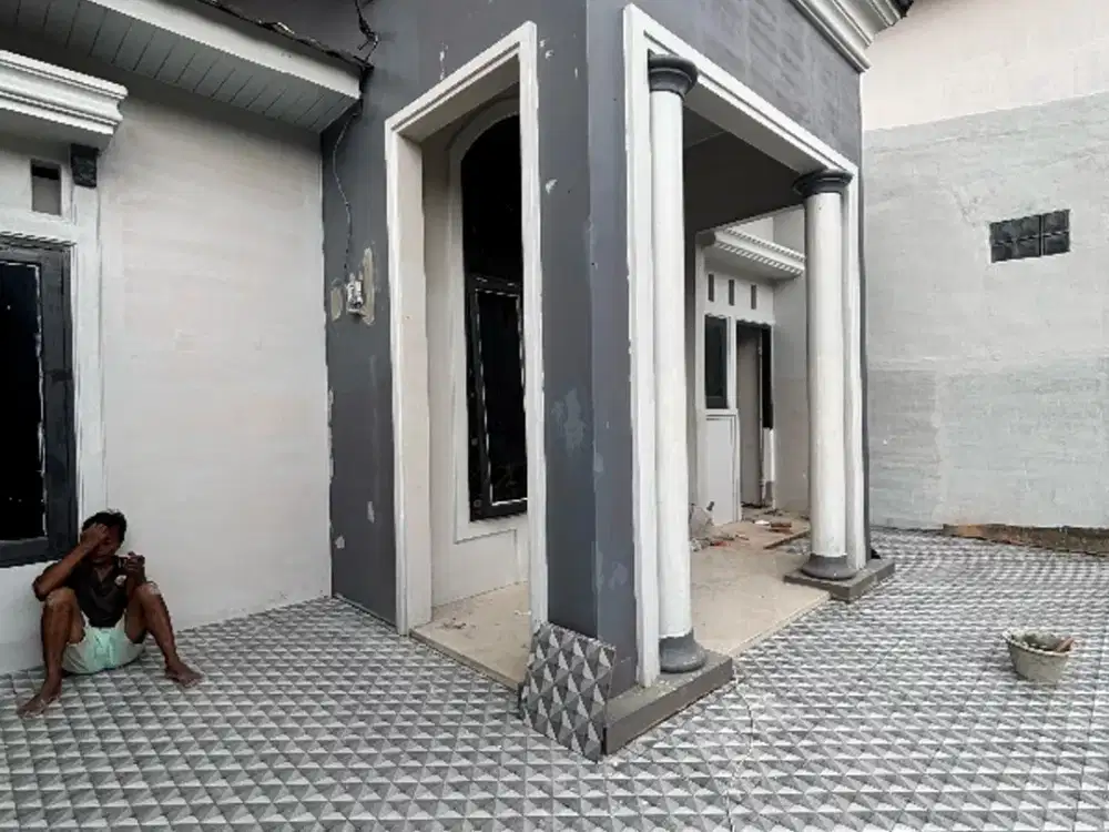 Rumah cantik siap huni lebar 8 m di jln ekawarni  medan Johor