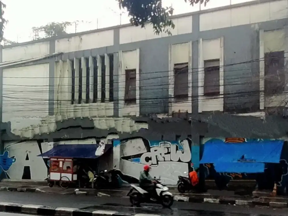 Jual Ruko 2 tingkat Murah sudirman jalur 2 mobil-dekat pintu tol